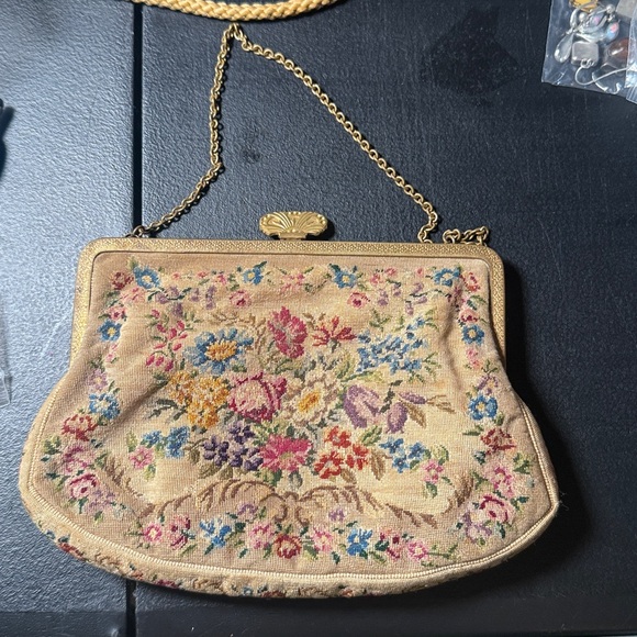 Walborg Handbags - Vintage 1950’s WALBORG Tapestry Clutch
